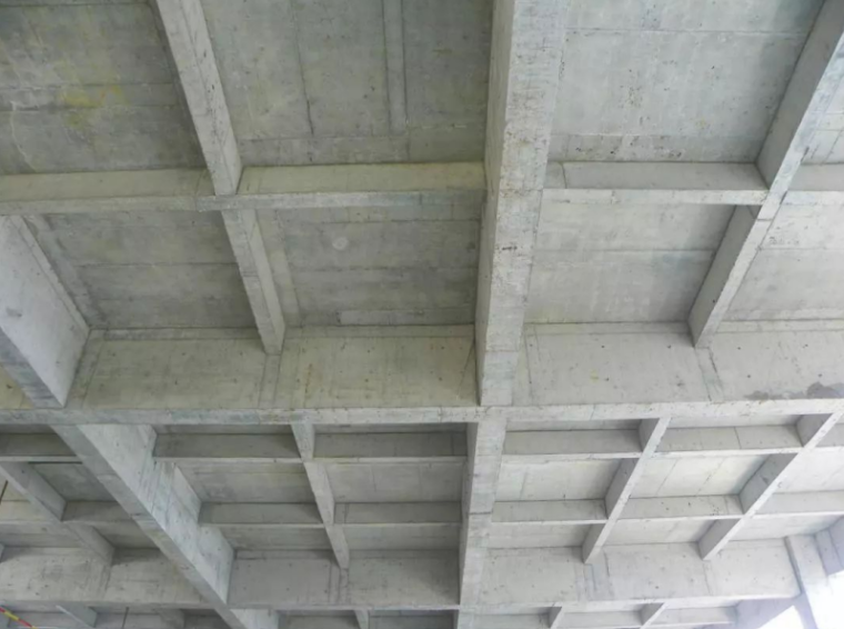 [广州]45层框剪结构混凝土施工方案（46P）_1
