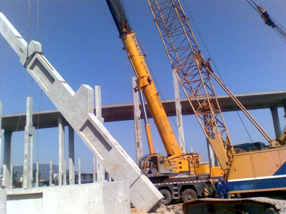 土木工程施工-第18讲-结构吊装施工-排架柱翻身绑扎起吊